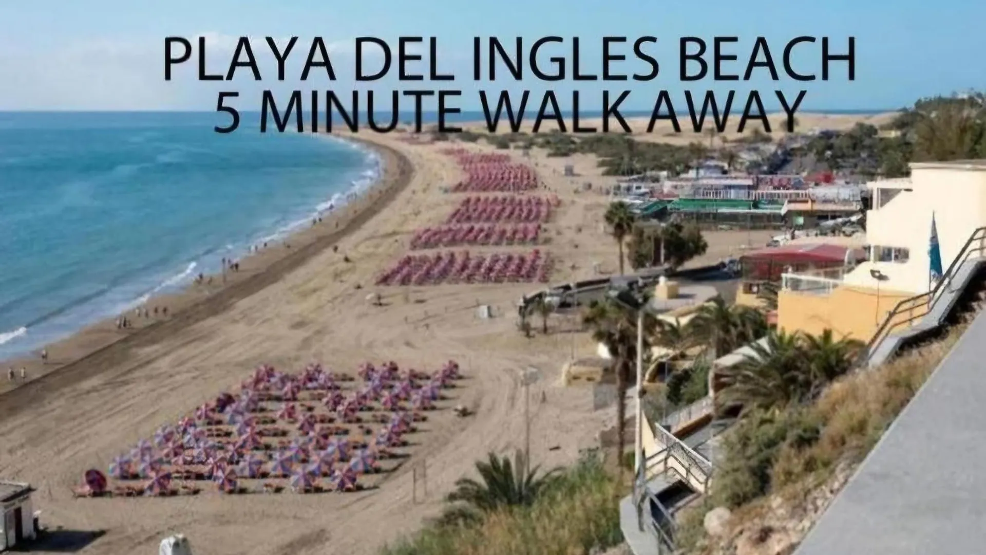 Apartment Ocean Front Cozy 2 Bedroom, 3 Beds Spacious- Netflix, Pool, Beach Lift & Fast Wifi Playa del Ingles